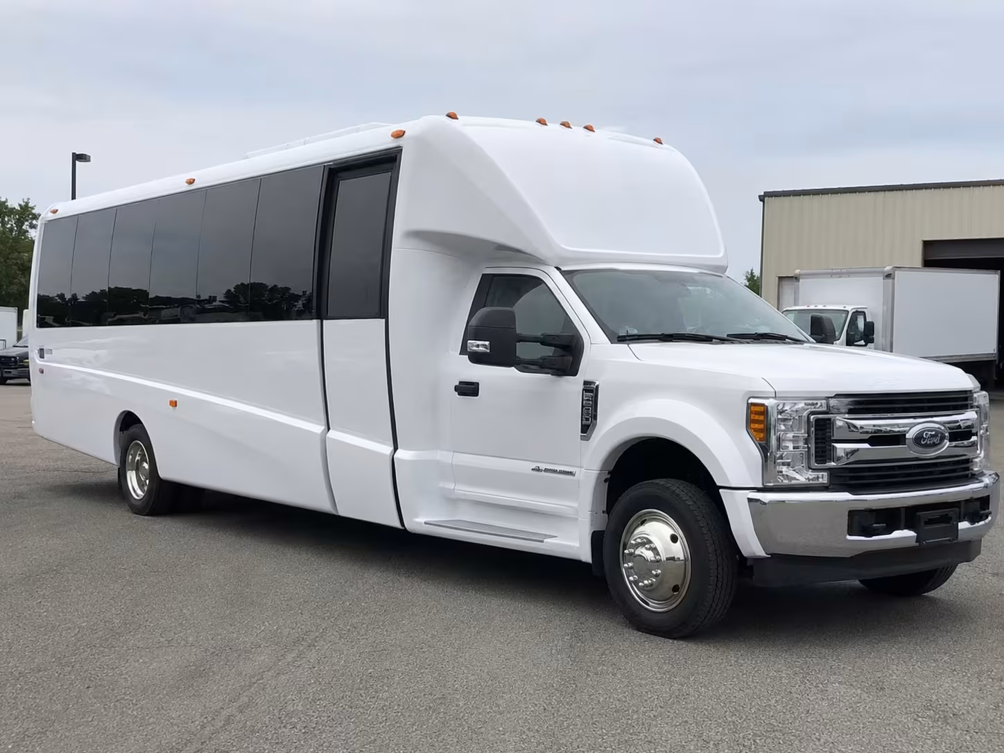 cranston 15 passenger minibus rental