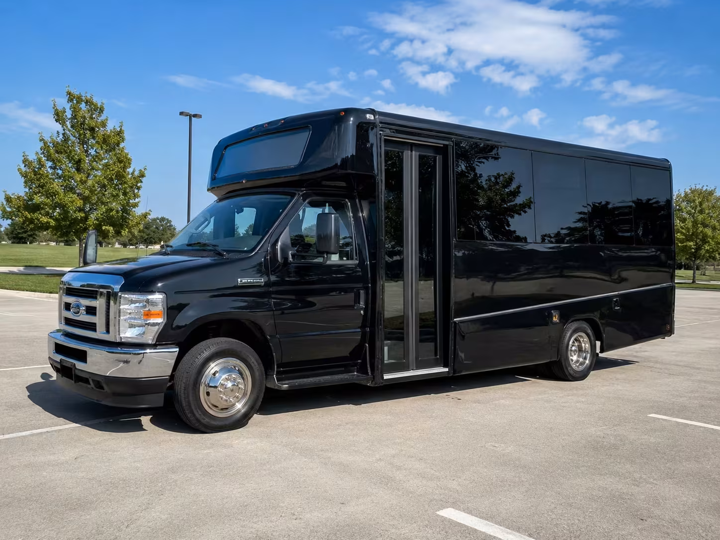 cranston 18 passenger minibus rental