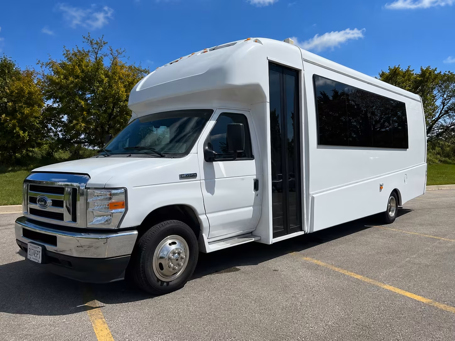 party bus rentals from cranston to bold point park concerts