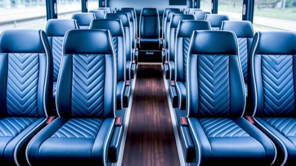 cranston 18 passenger minibus rental